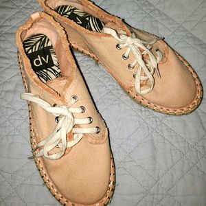 Dolce Vita canvas sneakers